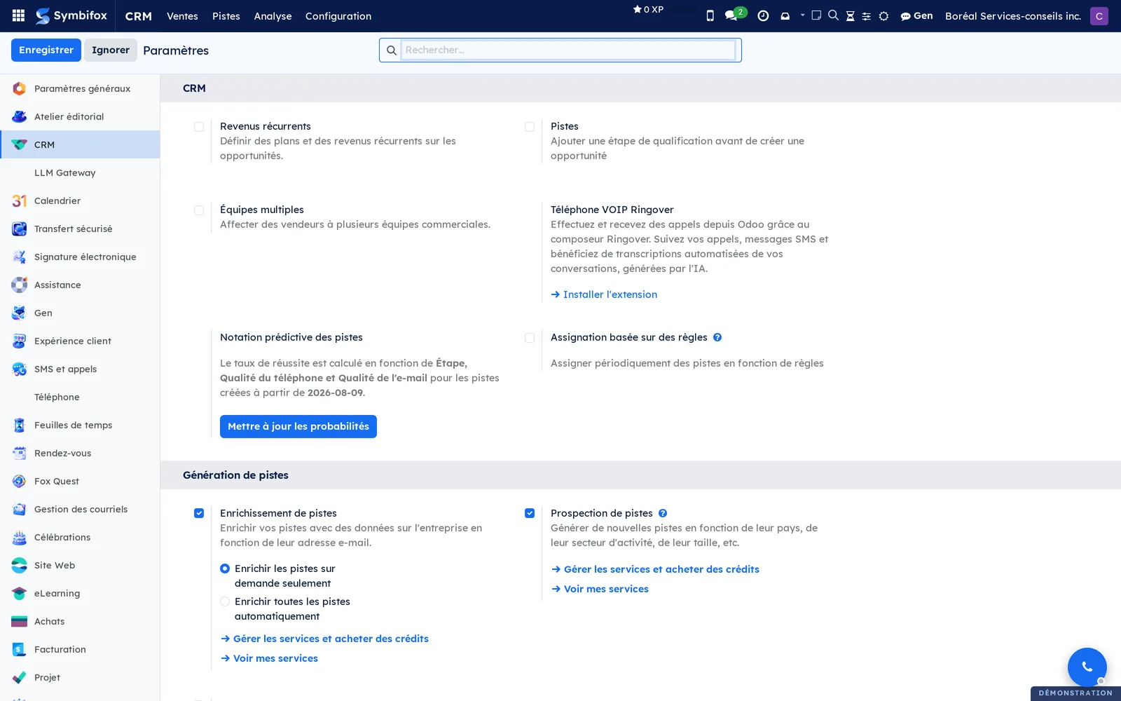 Paramètres du CRM : Revenus récurrents, Pistes, Équipes multiples, Notation prédictive des pistes, Assignation basée sur des règles et Génération de pistes